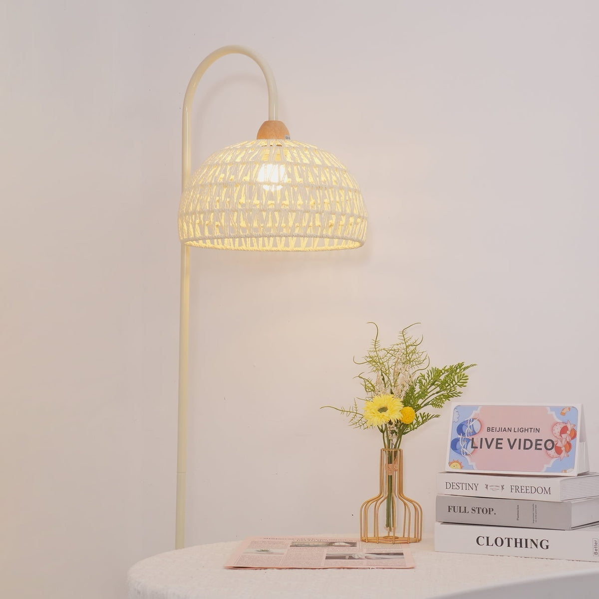 Tor Minimalist Floor Lamp