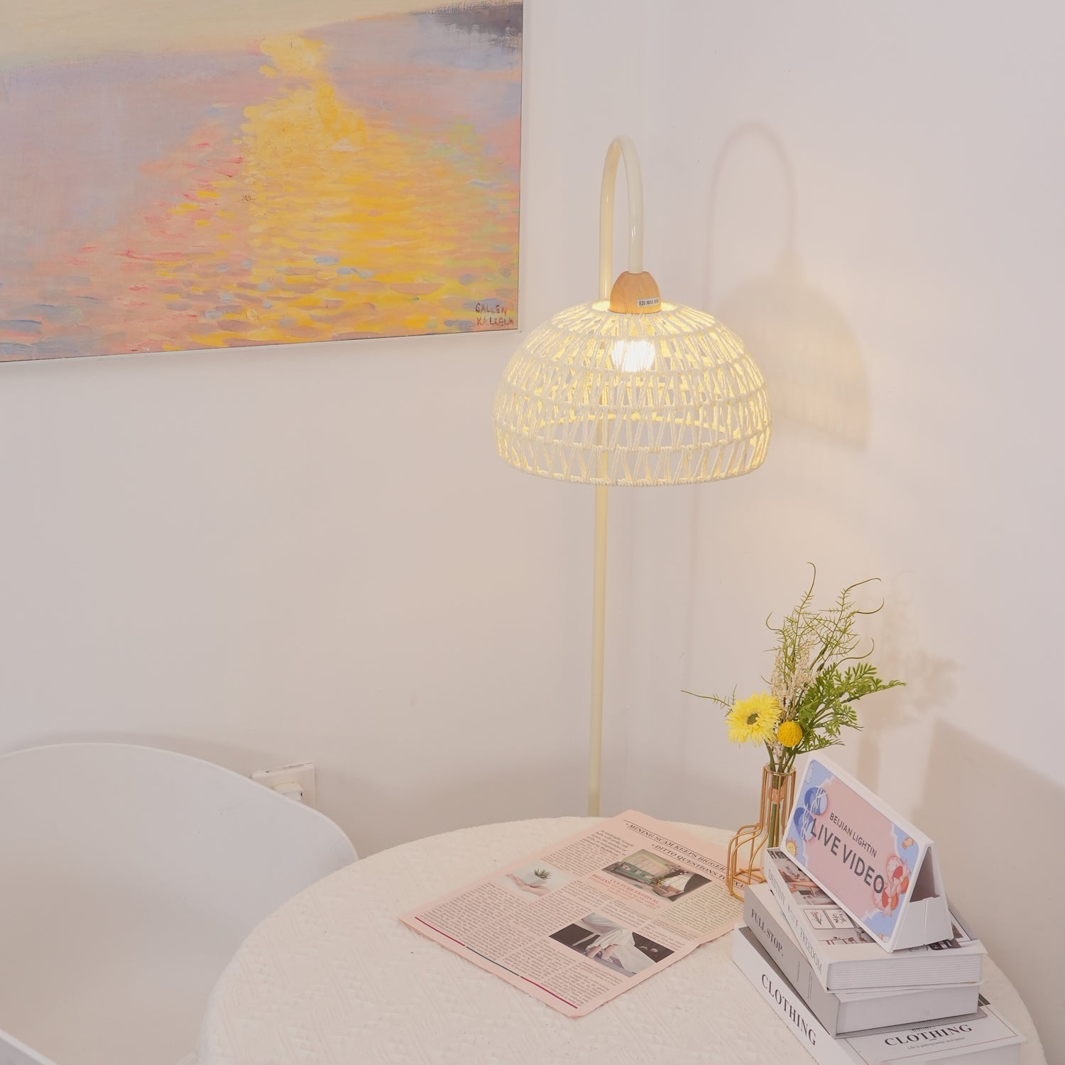 Tor Minimalist Floor Lamp