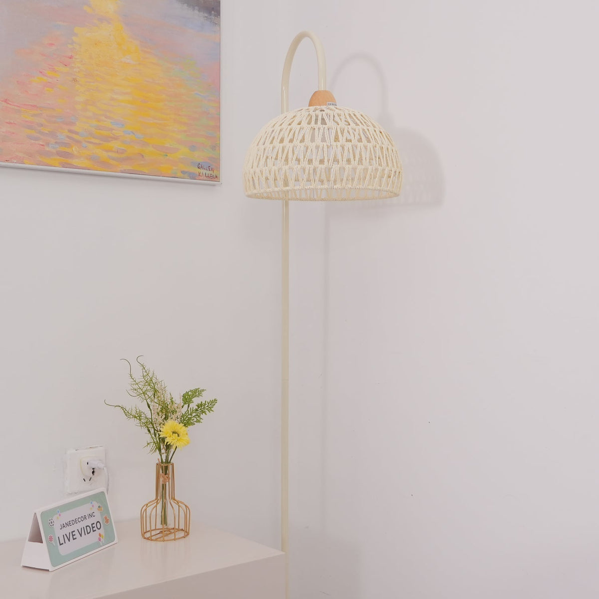 Tor Minimalist Floor Lamp