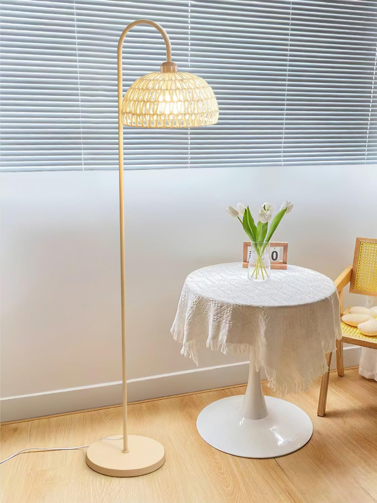 Tor Minimalist Floor Lamp