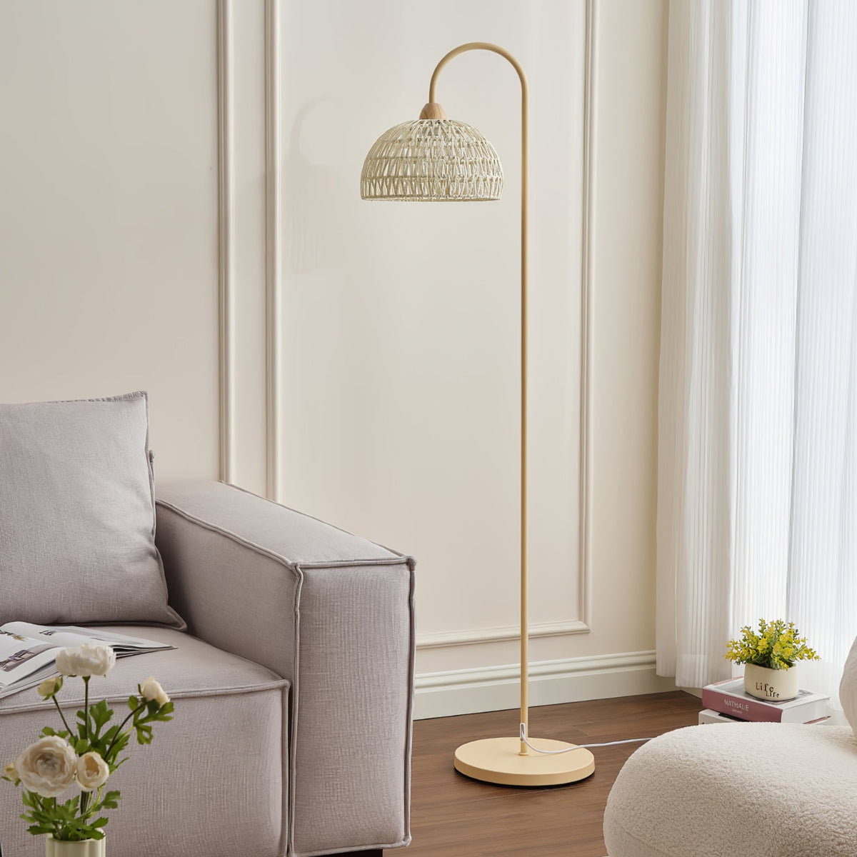 Tor Minimalist Floor Lamp