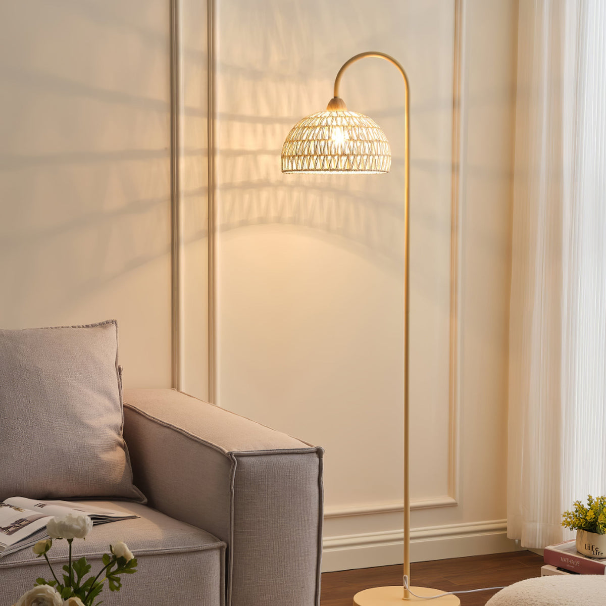 Tor Minimalist Floor Lamp