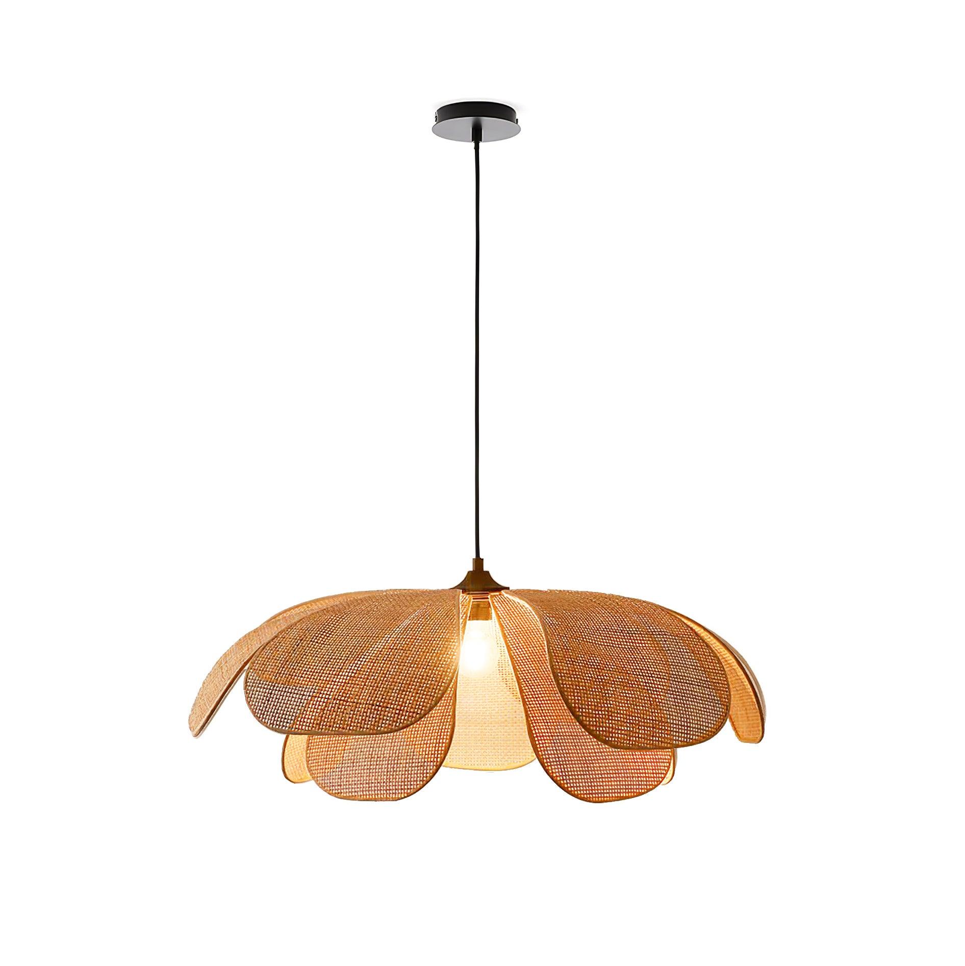 Petaral Rattan Retro Pendant Lamp