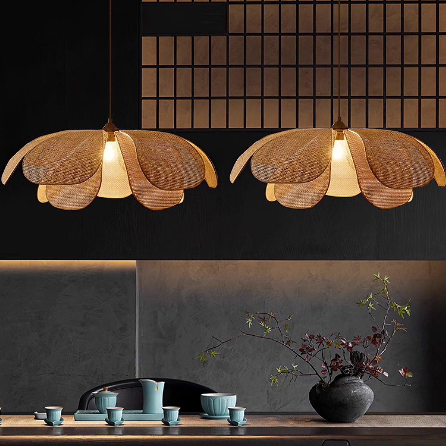 Petaral Rattan Retro Pendant Lamp