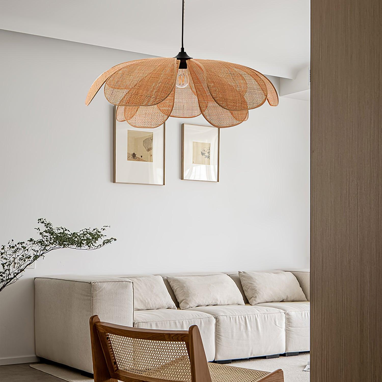 Petaral Rattan Retro Pendant Lamp