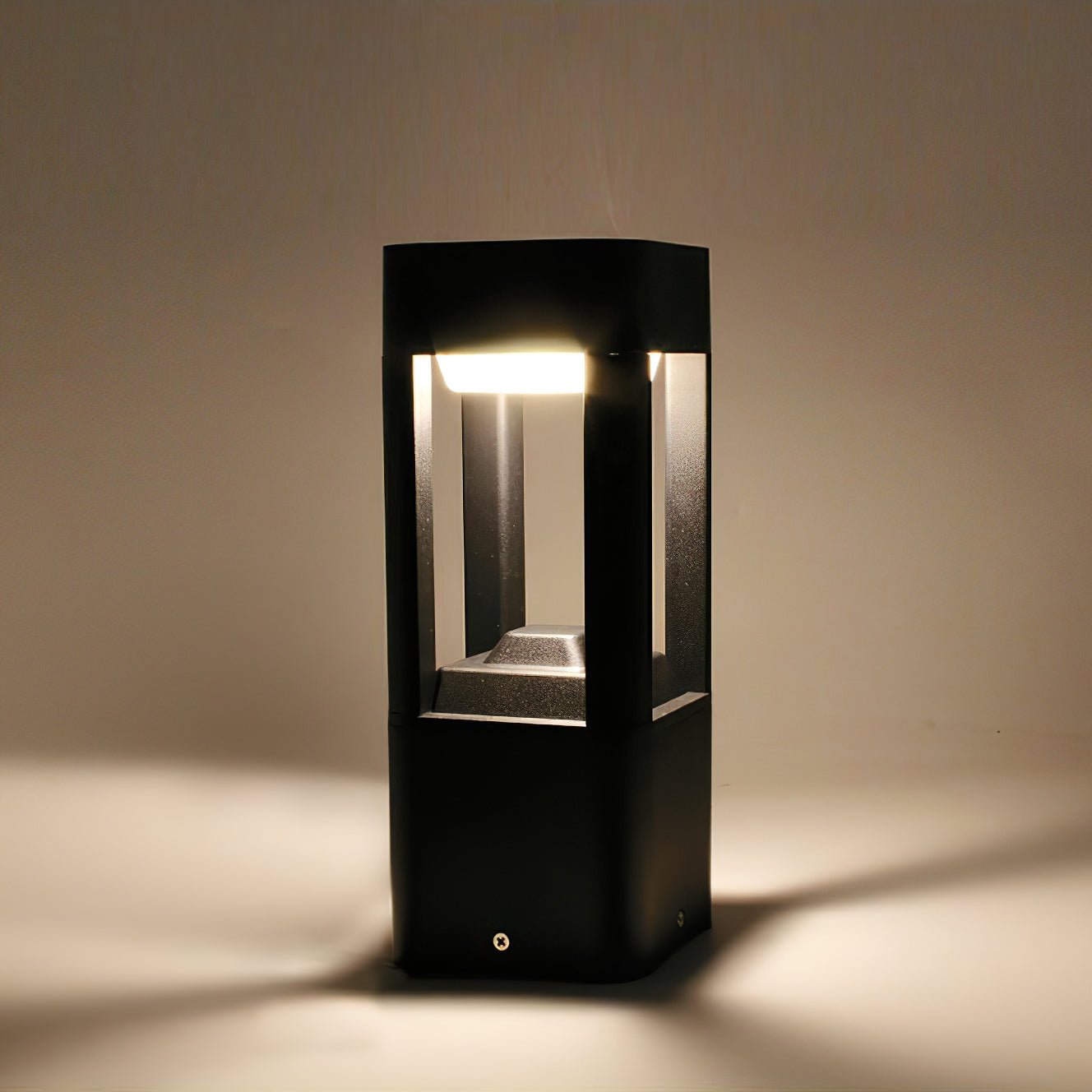 Feroraya aluminum Garden Outdoor Light