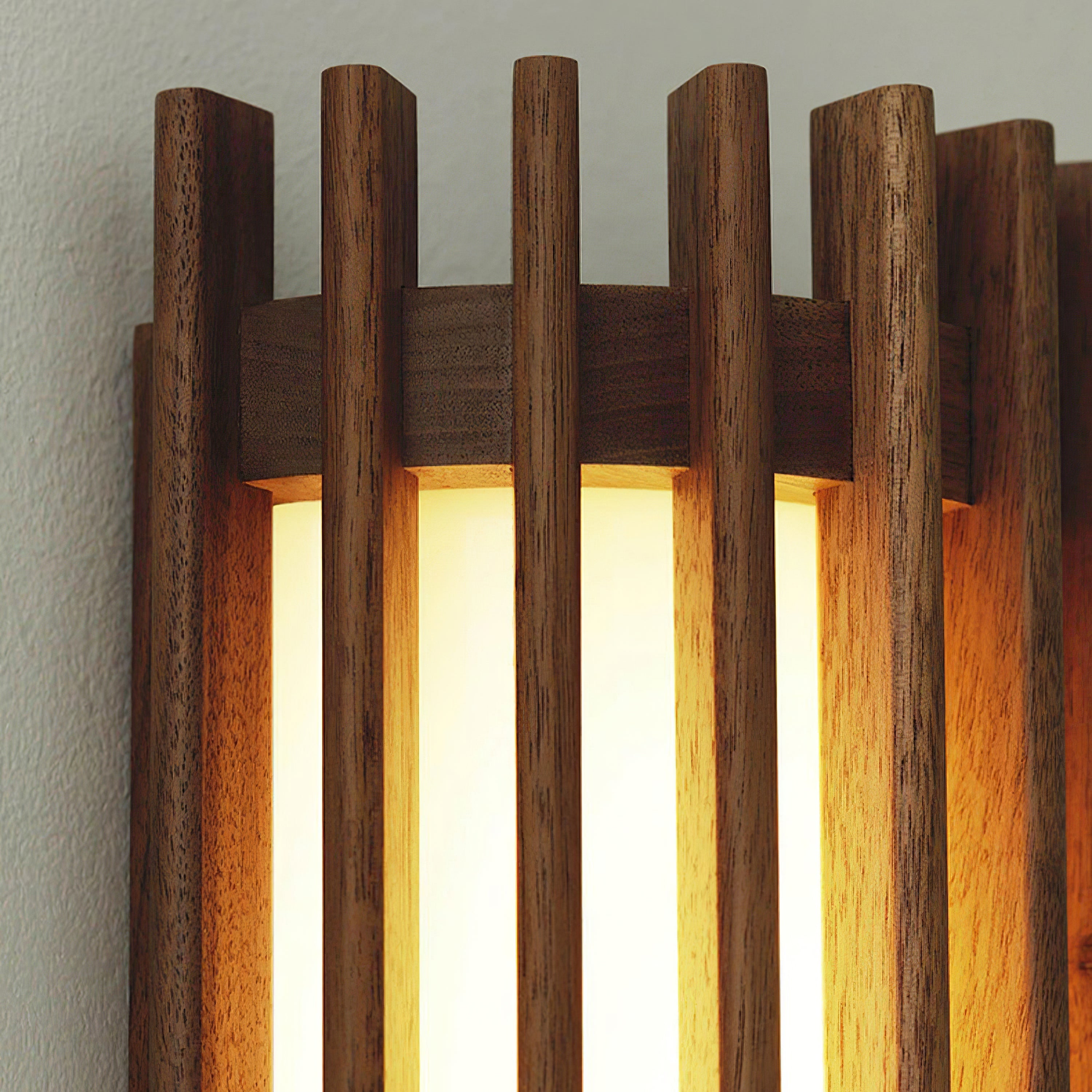 Veyno Wooden Slatted Wall Lamp - Neutral Decor