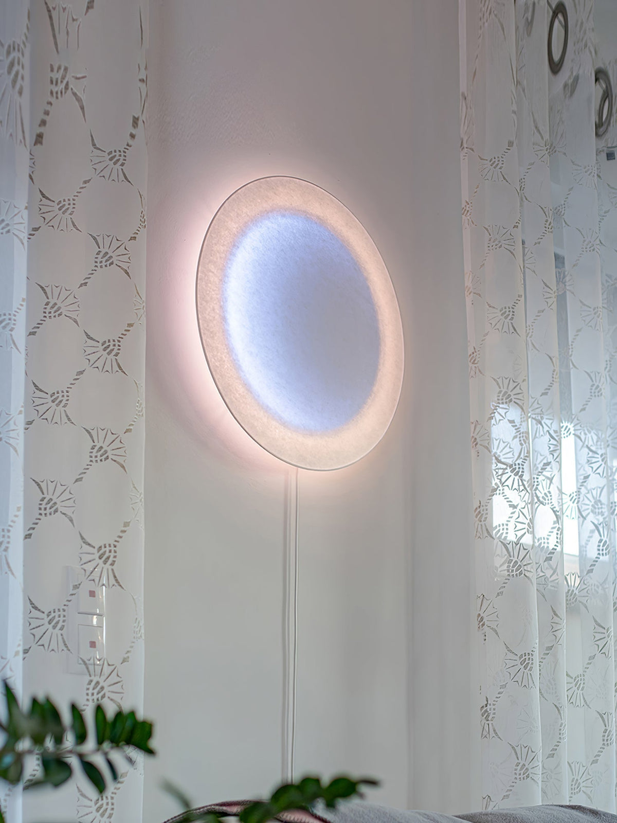 Kirixa Art Relax Plug-in Wall Light