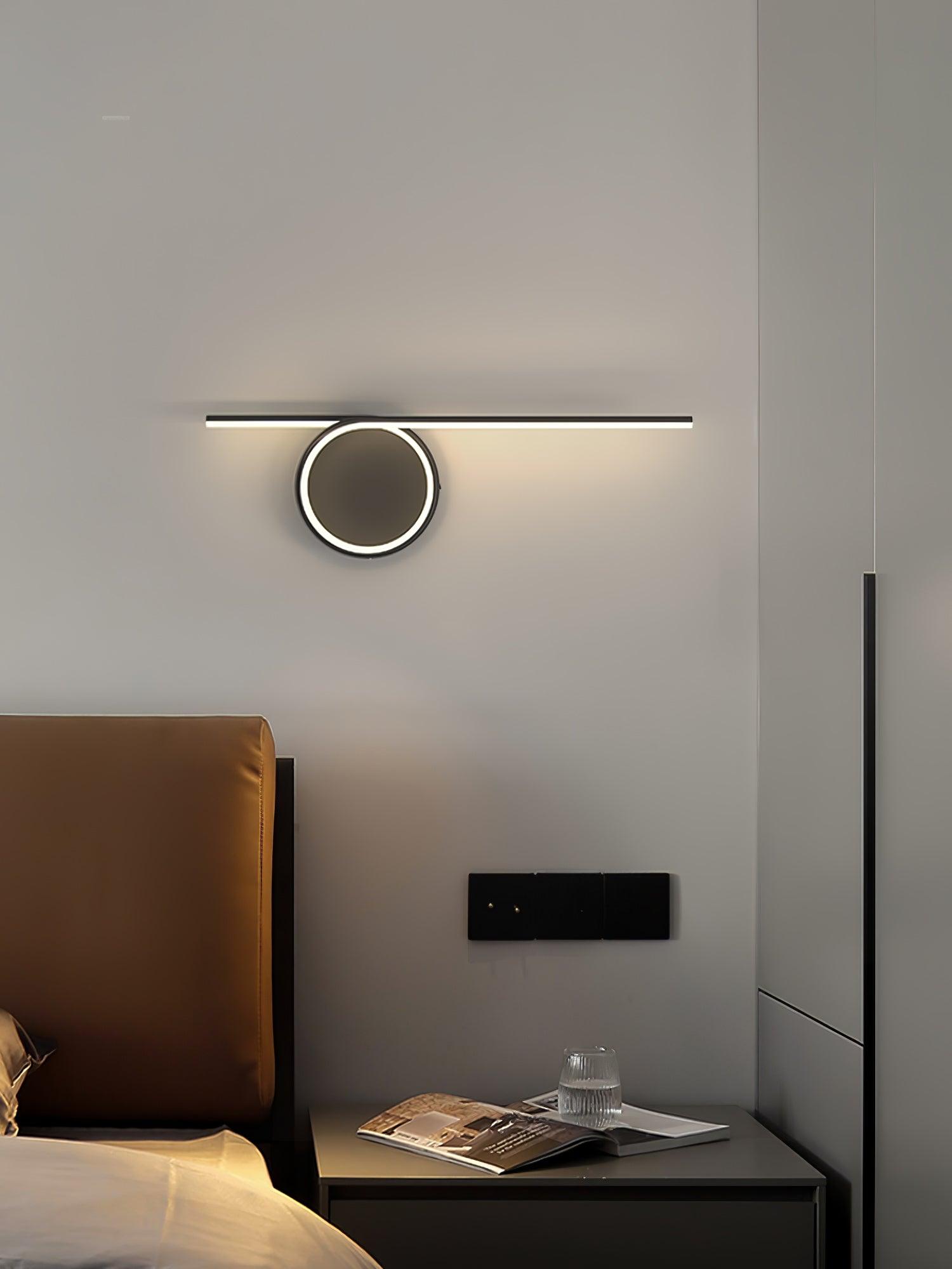 Sominex Geometric Wall Lamp