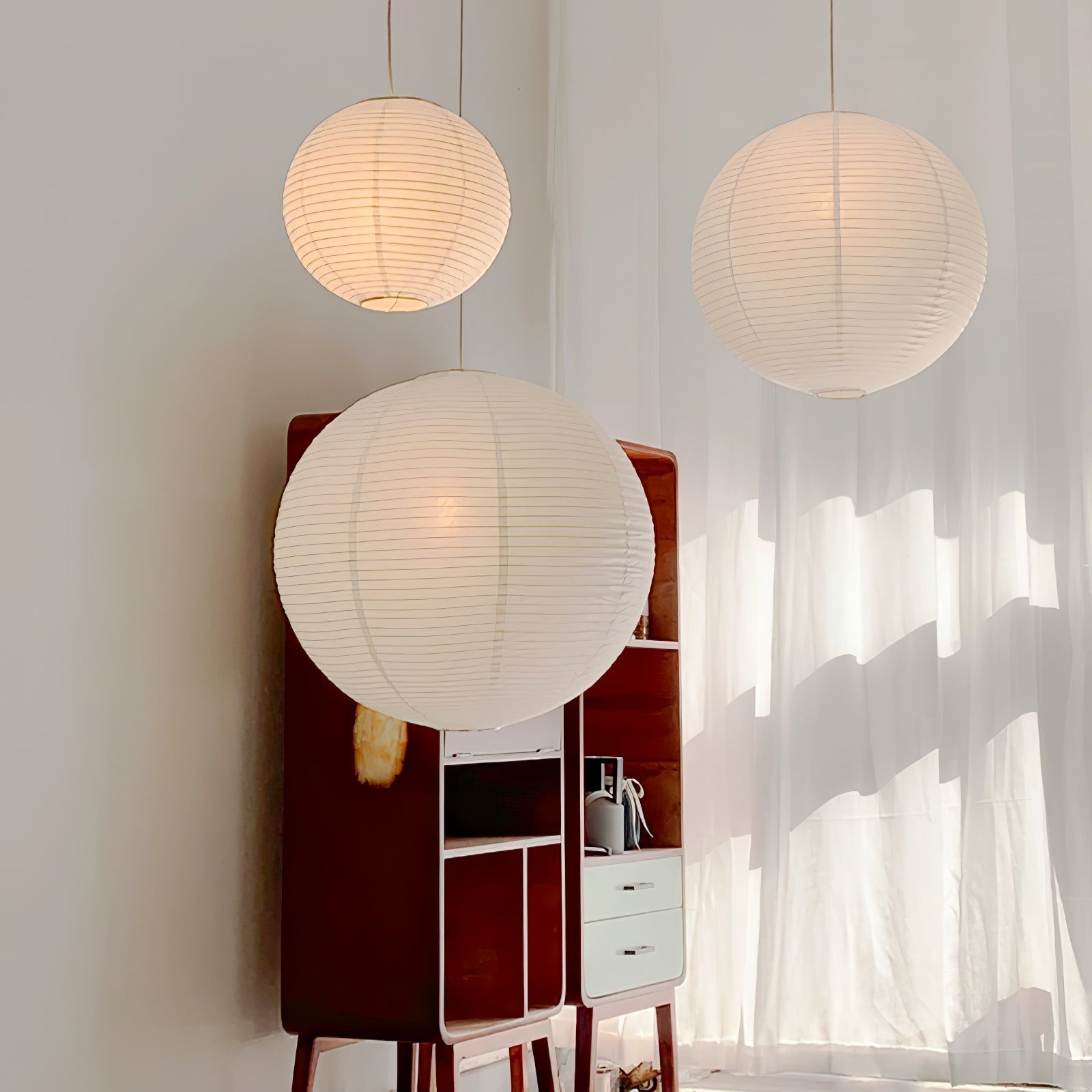 Beauwell Paper Globe White Plug Wire Pendant Light
