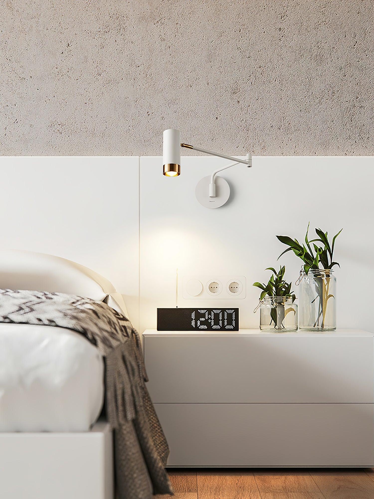 Norarina Premium Elegance Arm Wall Lamp