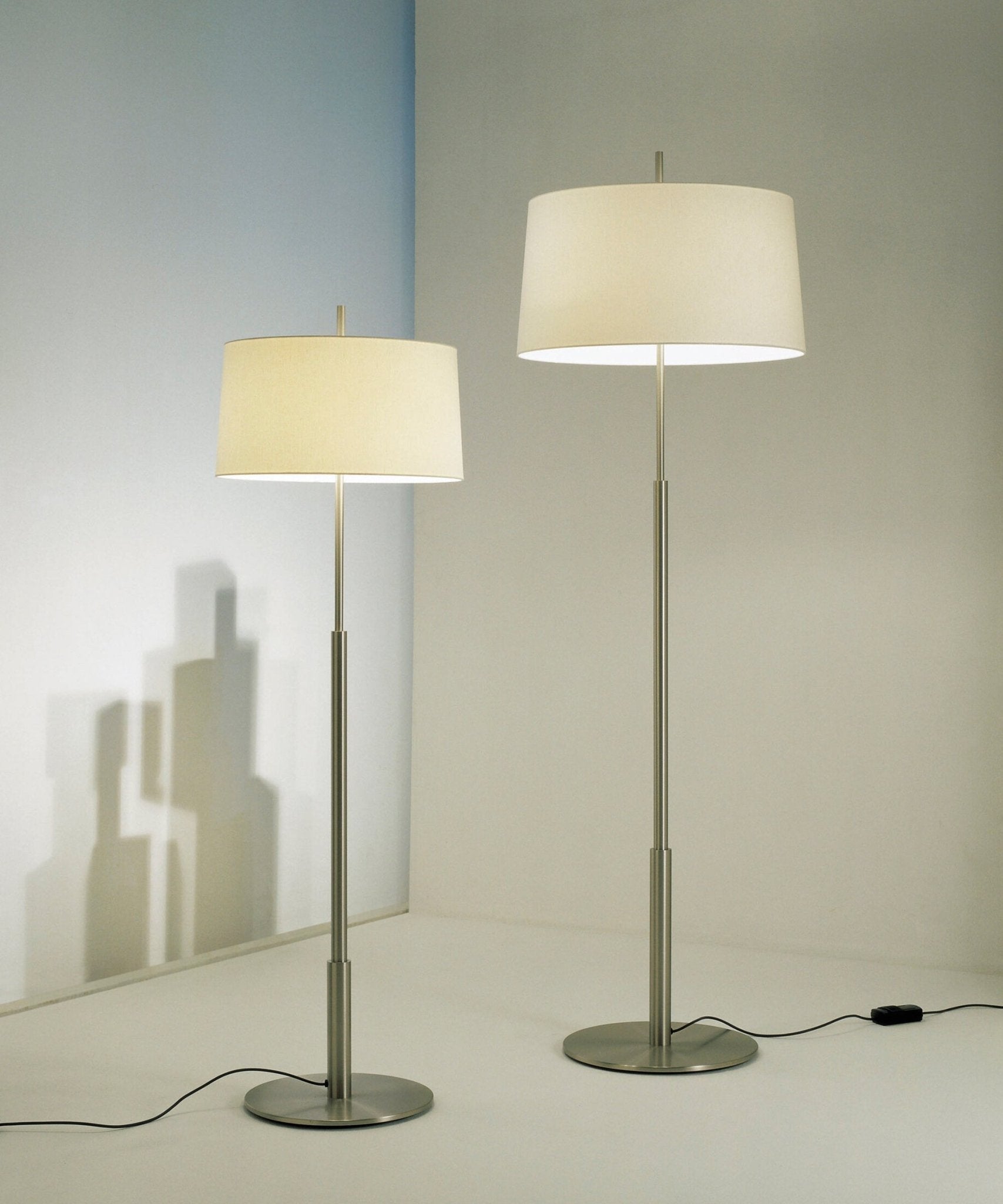 Brooks Minimalist Floor Lamp