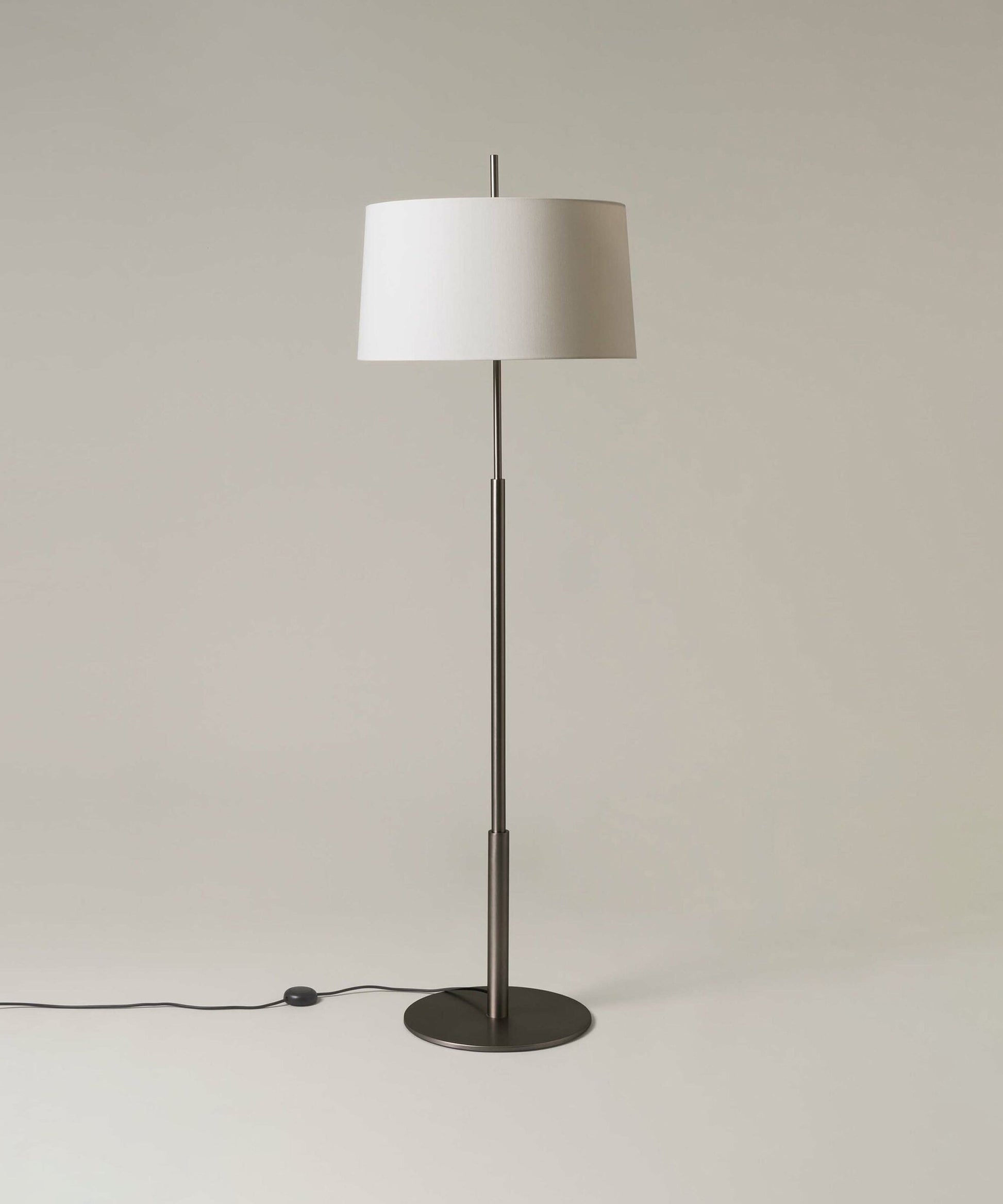 Brooks Minimalist Floor Lamp