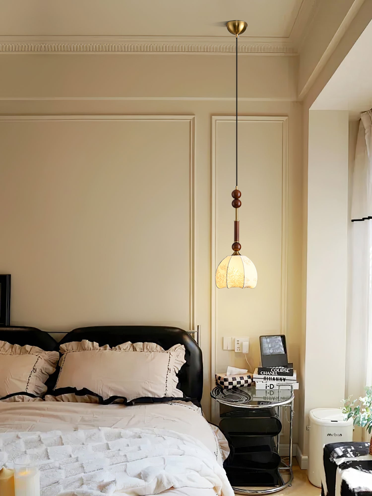 Yovelis Vintage Wood Pendant Lamp