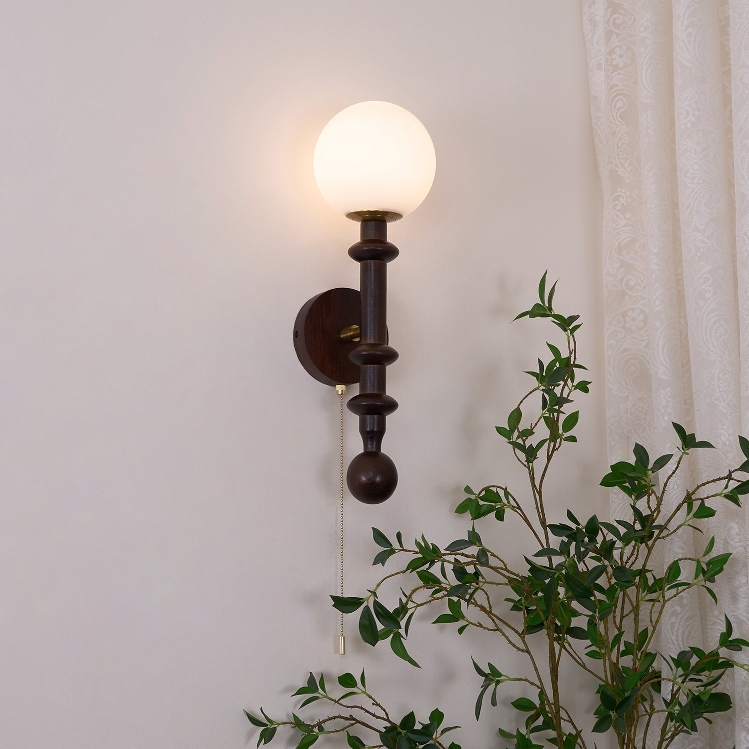 Elmiror Elegance Roman Column Glass Wood Wall Lamp