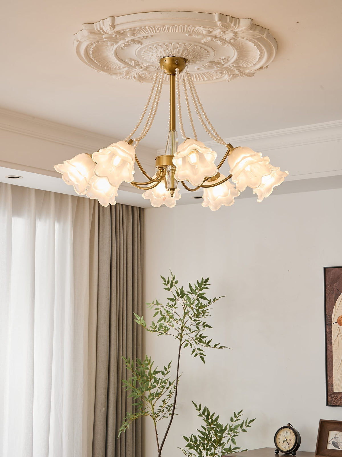 Allirila Traditional Elegance Vintage Bloom Pearls Glass Chandelier