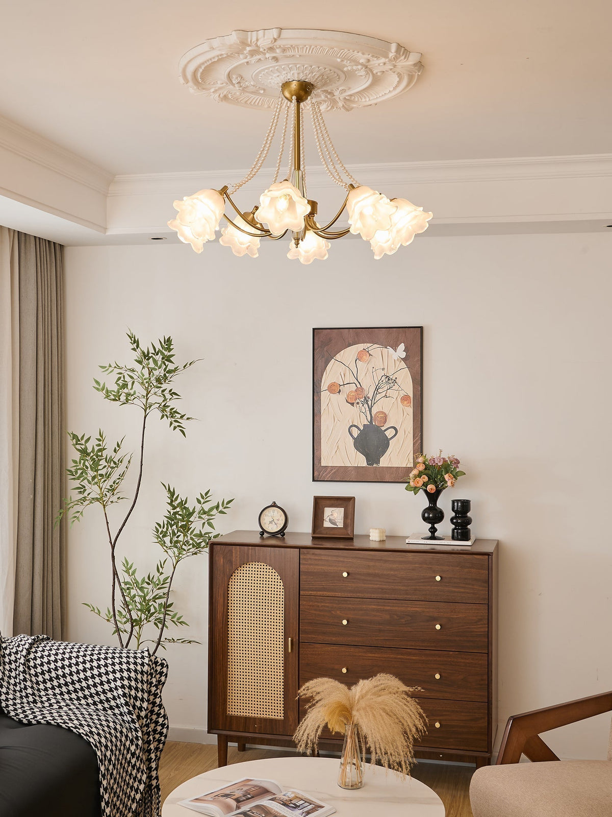 Allirila Traditional Elegance Vintage Bloom Pearls Glass Chandelier
