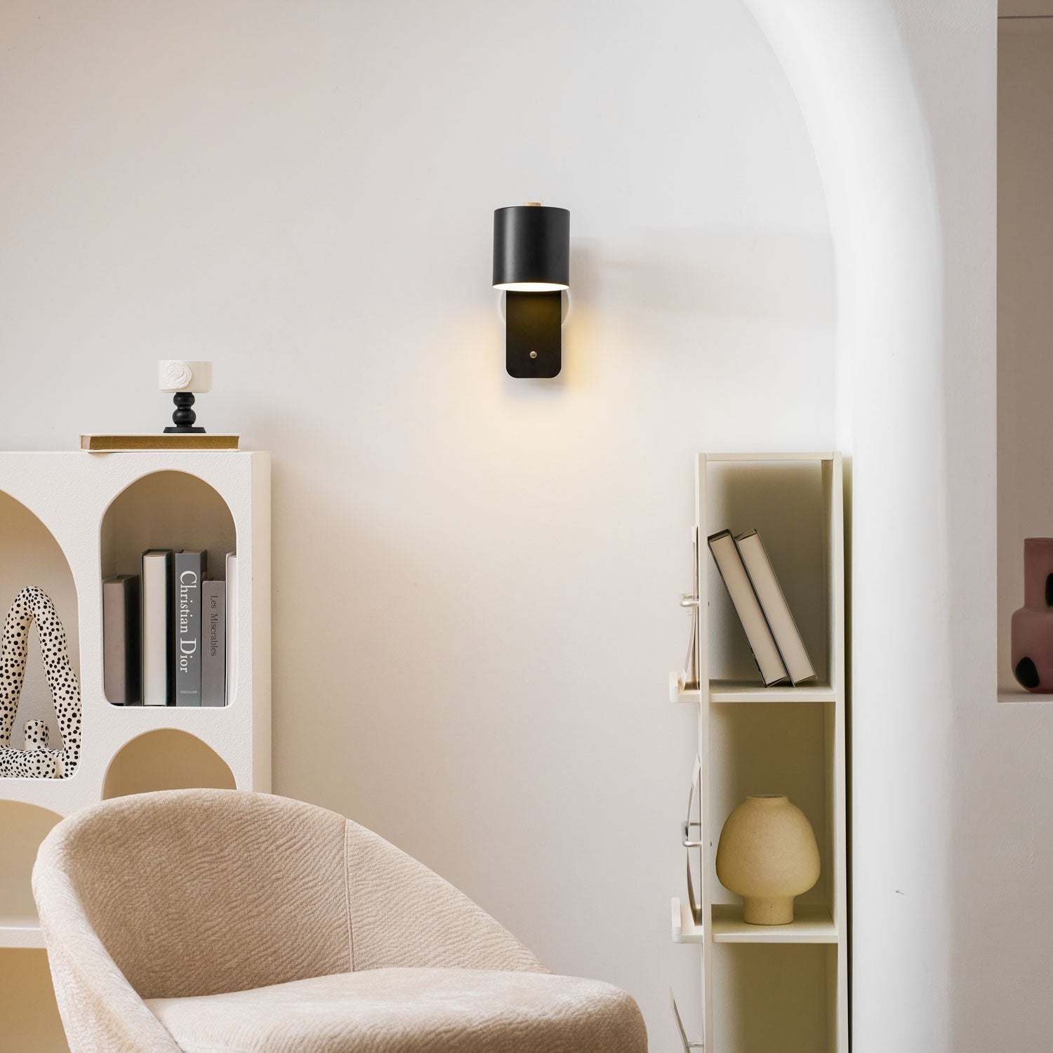 Solley Rotatable Cylinder Rechargeable Indoor Wall Light