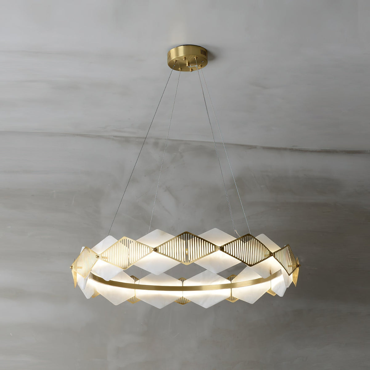 Teriuella Chandelier