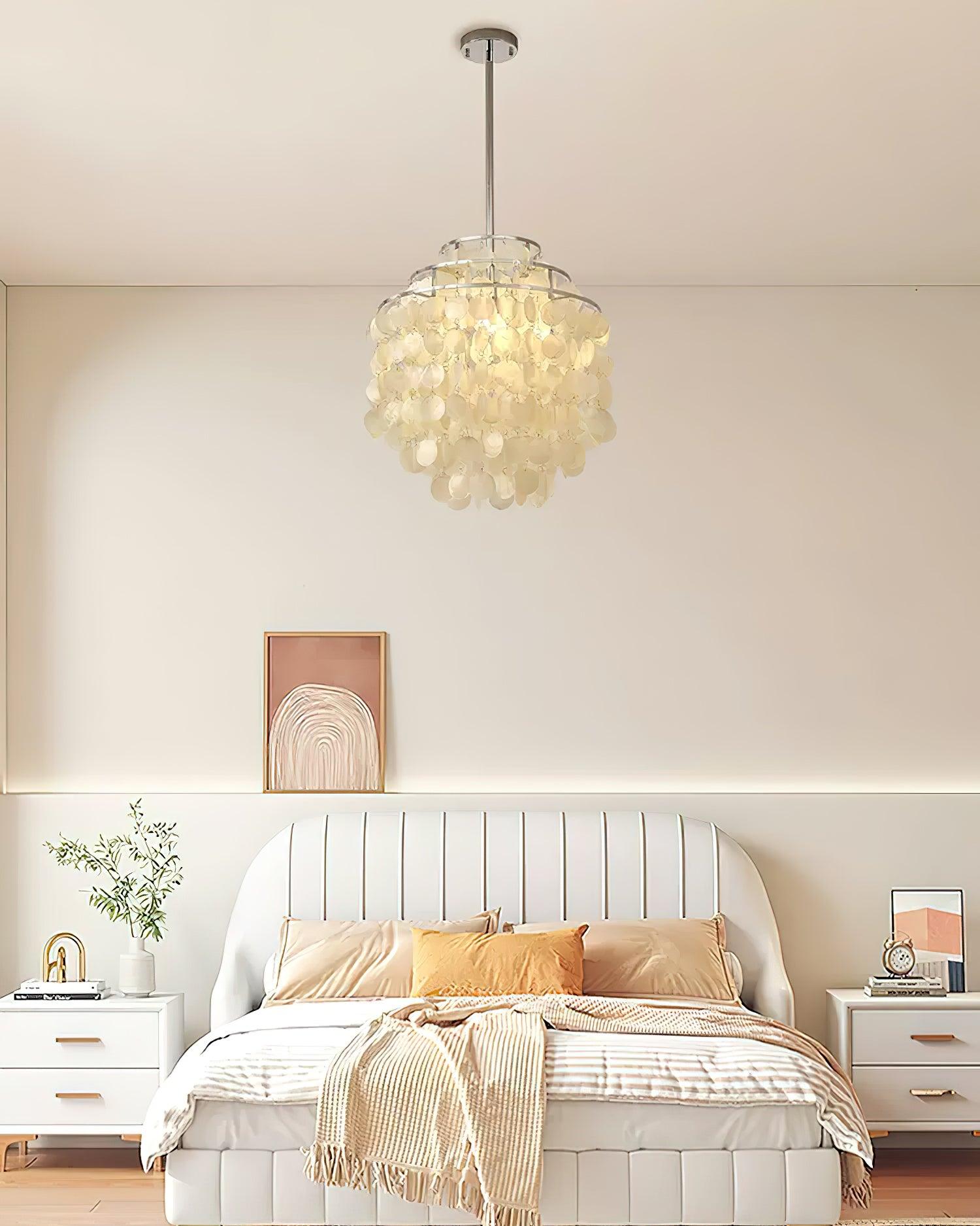 Vana Pendant Lamp Round Shell Chrome