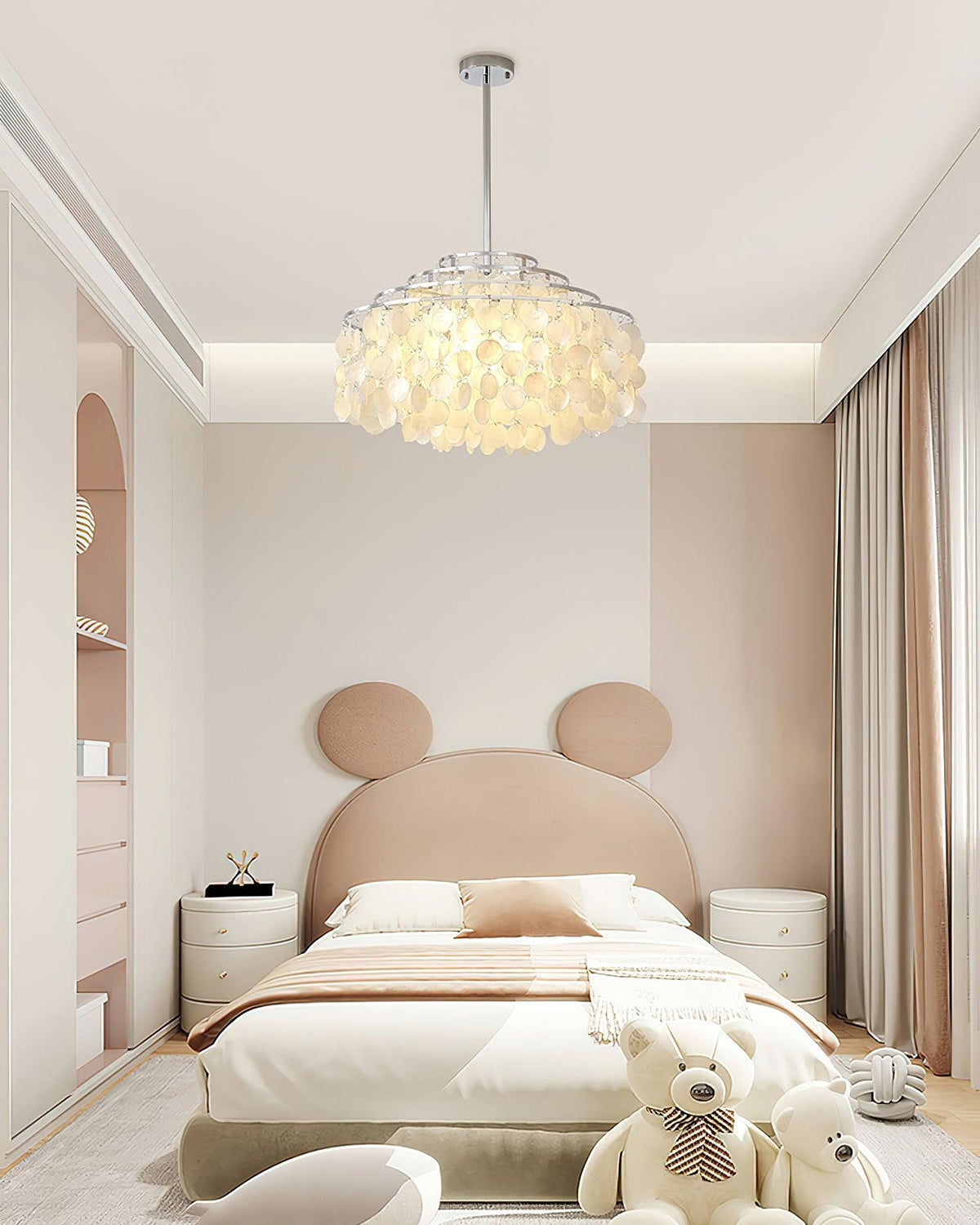 Vana Pendant Lamp Round Shell Chrome