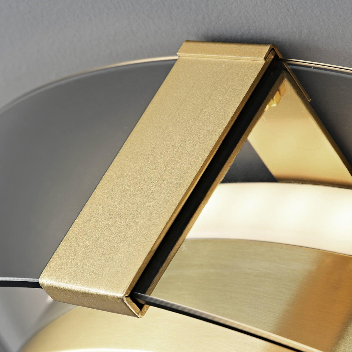 Erliris Round Low Profile Ceiling Light