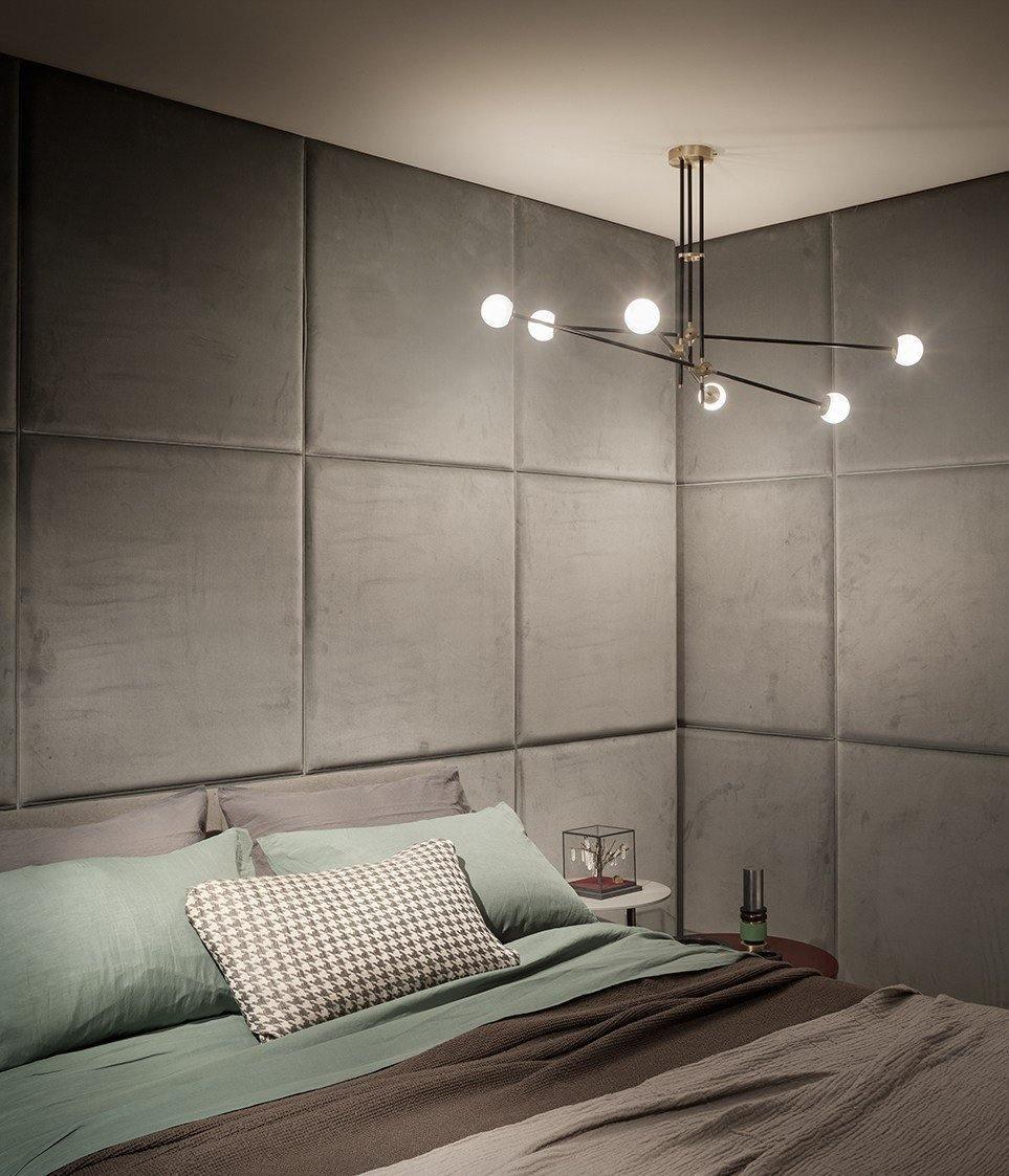 Celirissa Chandelier SI Brass Glass Globe