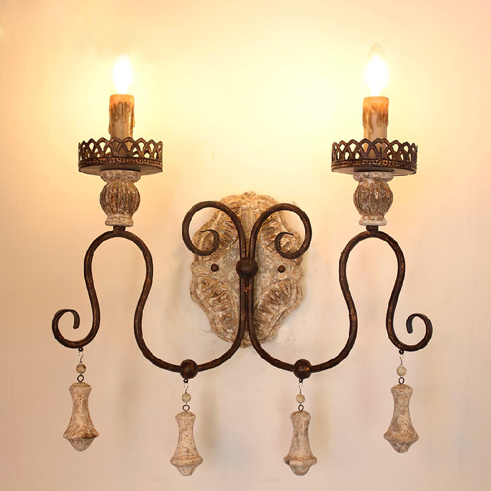 Viraiiella Wall Lamp