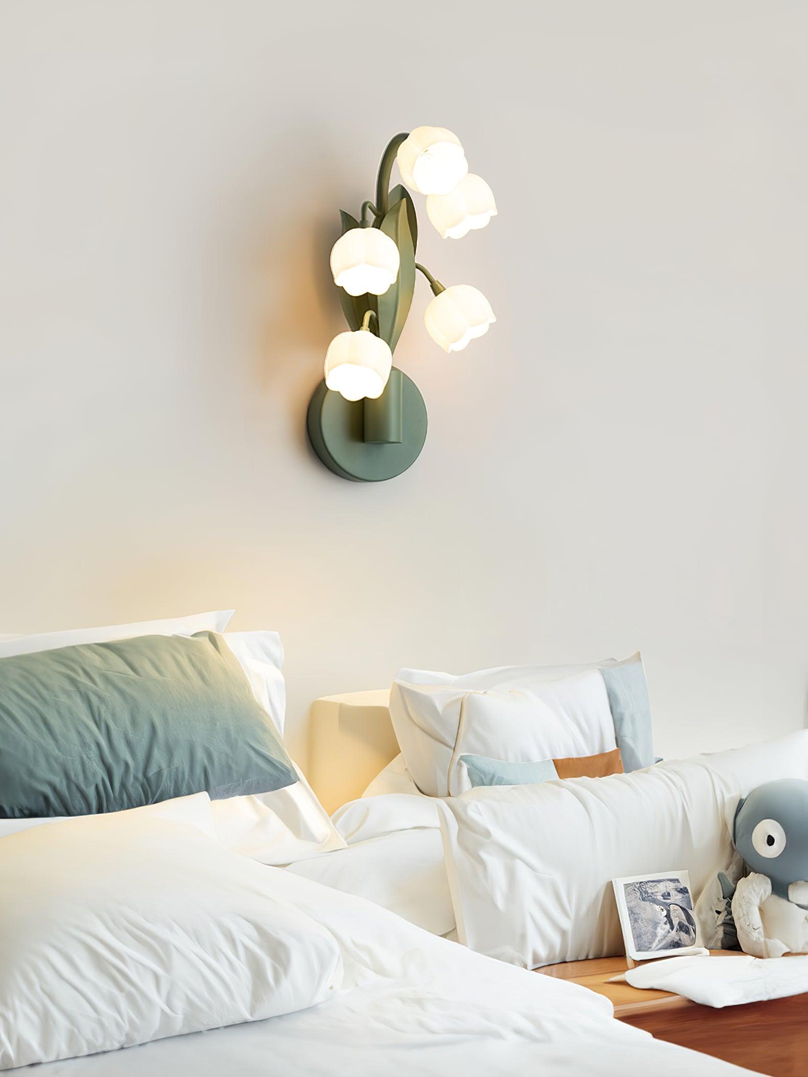 Lily Wall Lamp - Neutral Decor