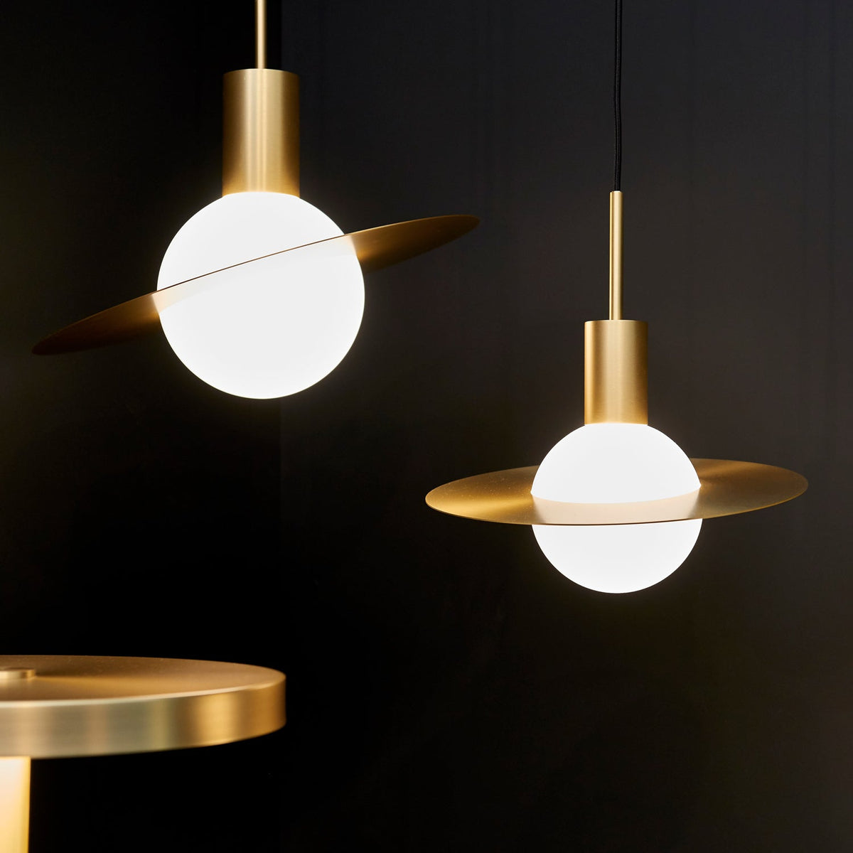 Doug Minimalist Pendant Light