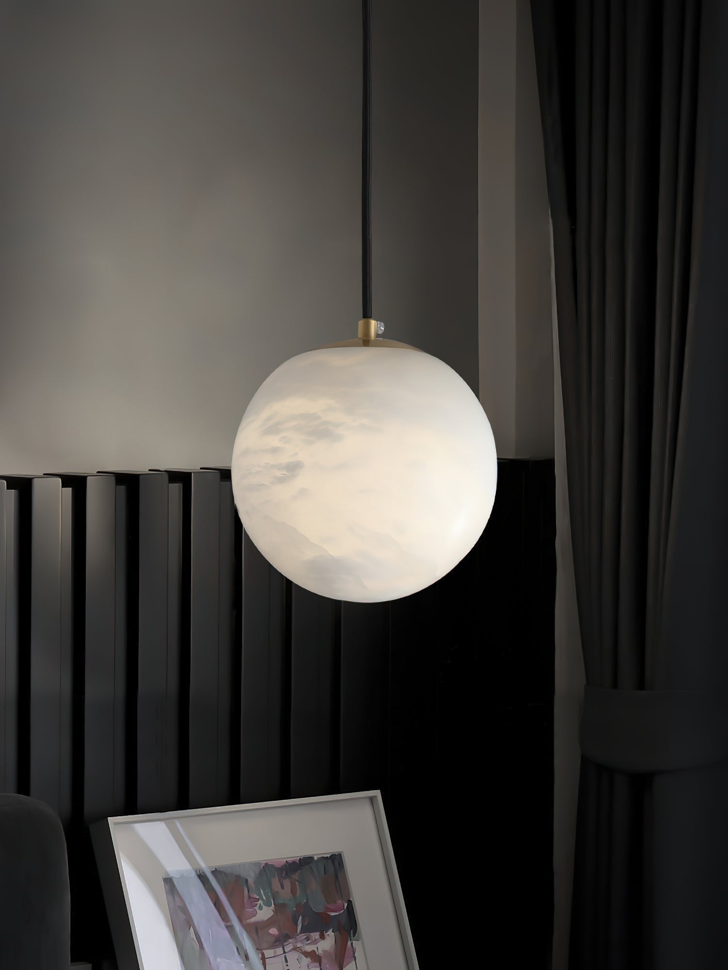 Nivenia Alabaster Pendant Light