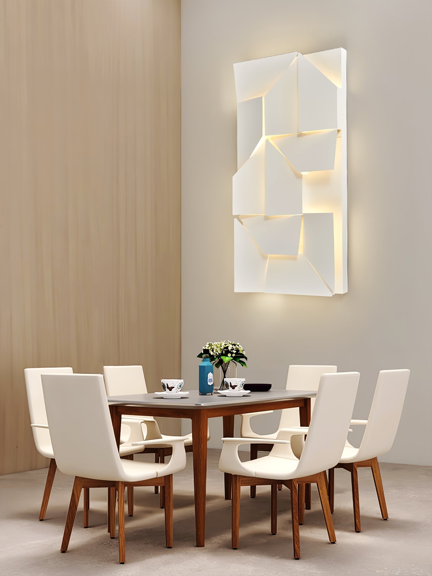 Wynor Shadows Grand Sconce Wall Lamp