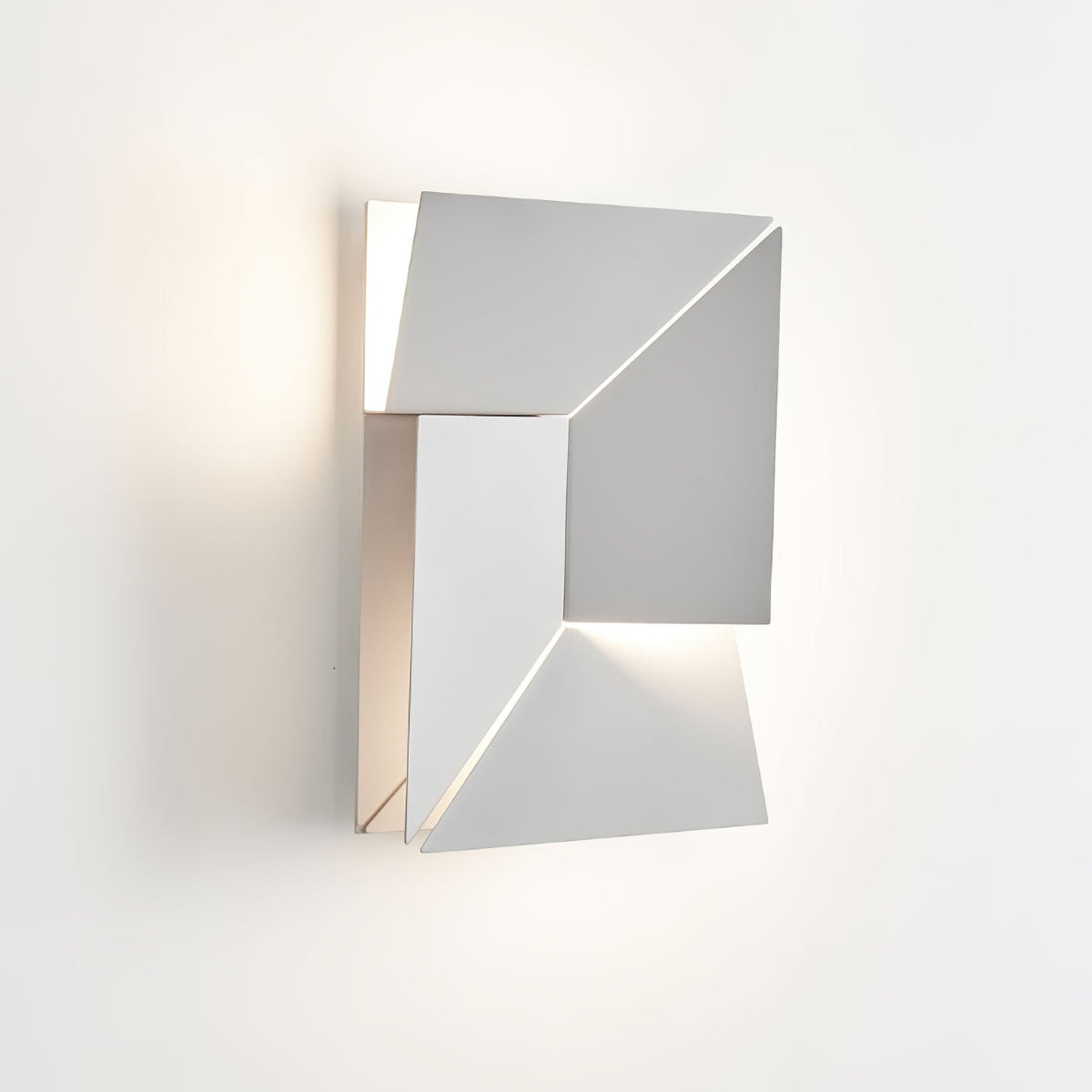 Deloza Shadows Rechargeable Grand Sconce Wall lamp