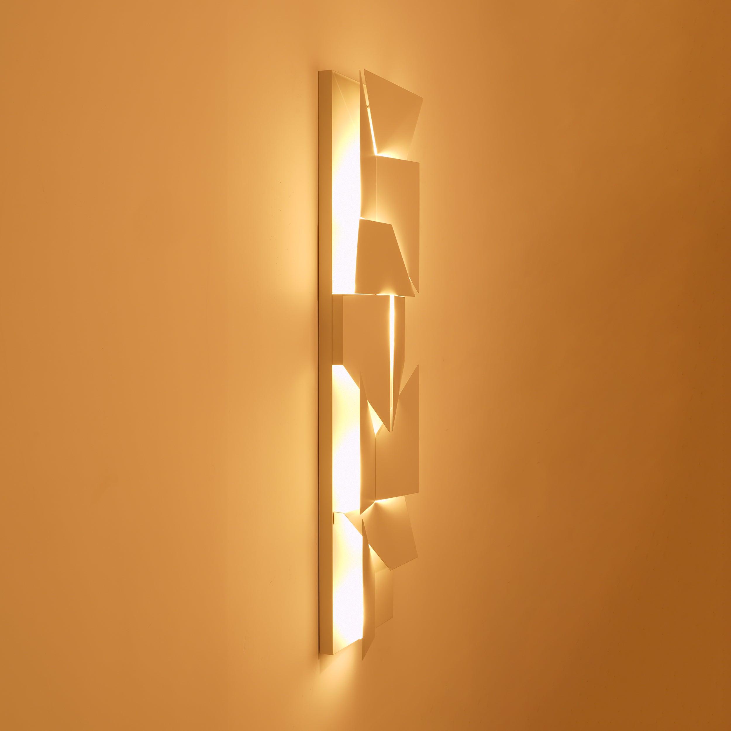 Deloza Shadows Rechargeable Grand Sconce Wall lamp