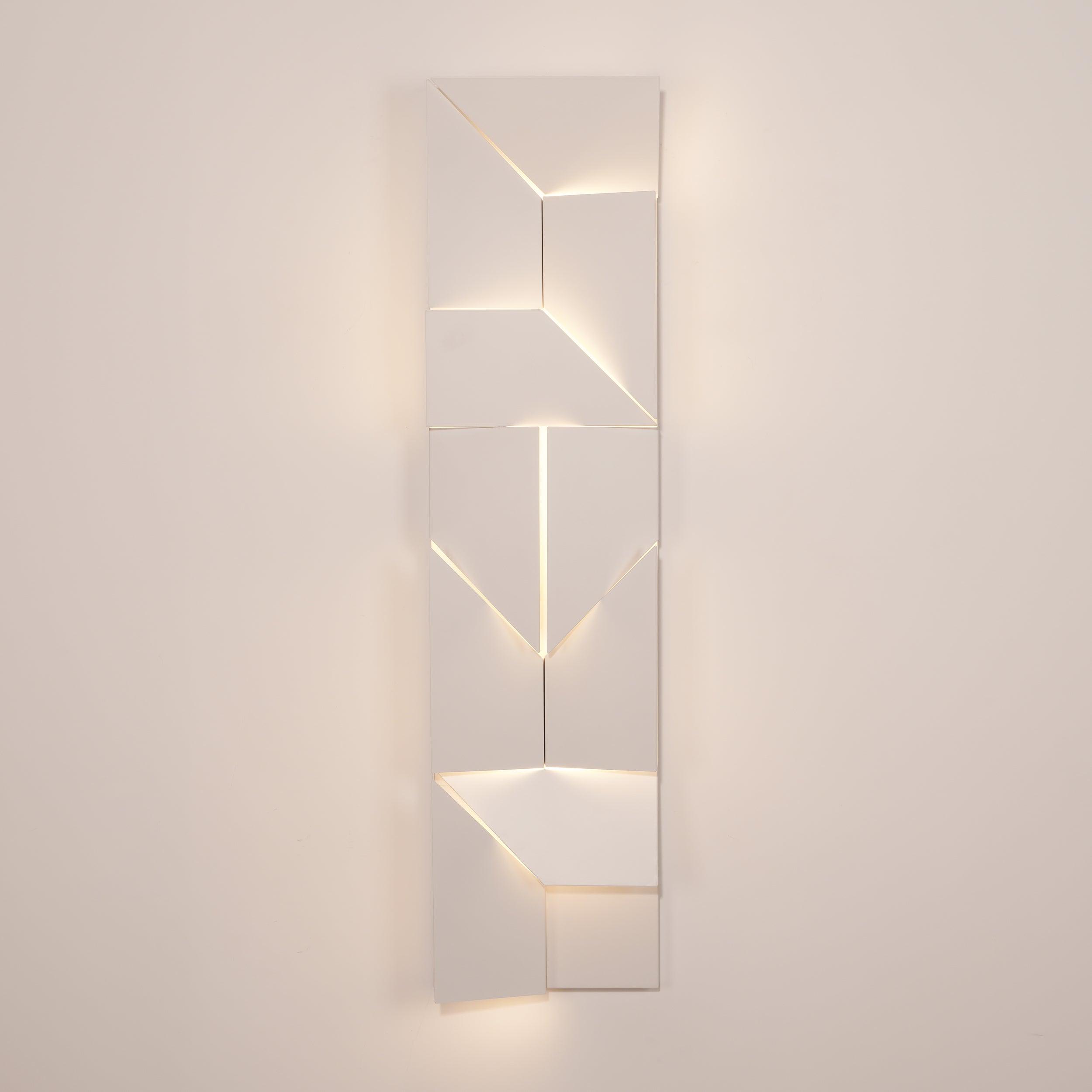 Wynor Shadows Grand Sconce Wall Lamp
