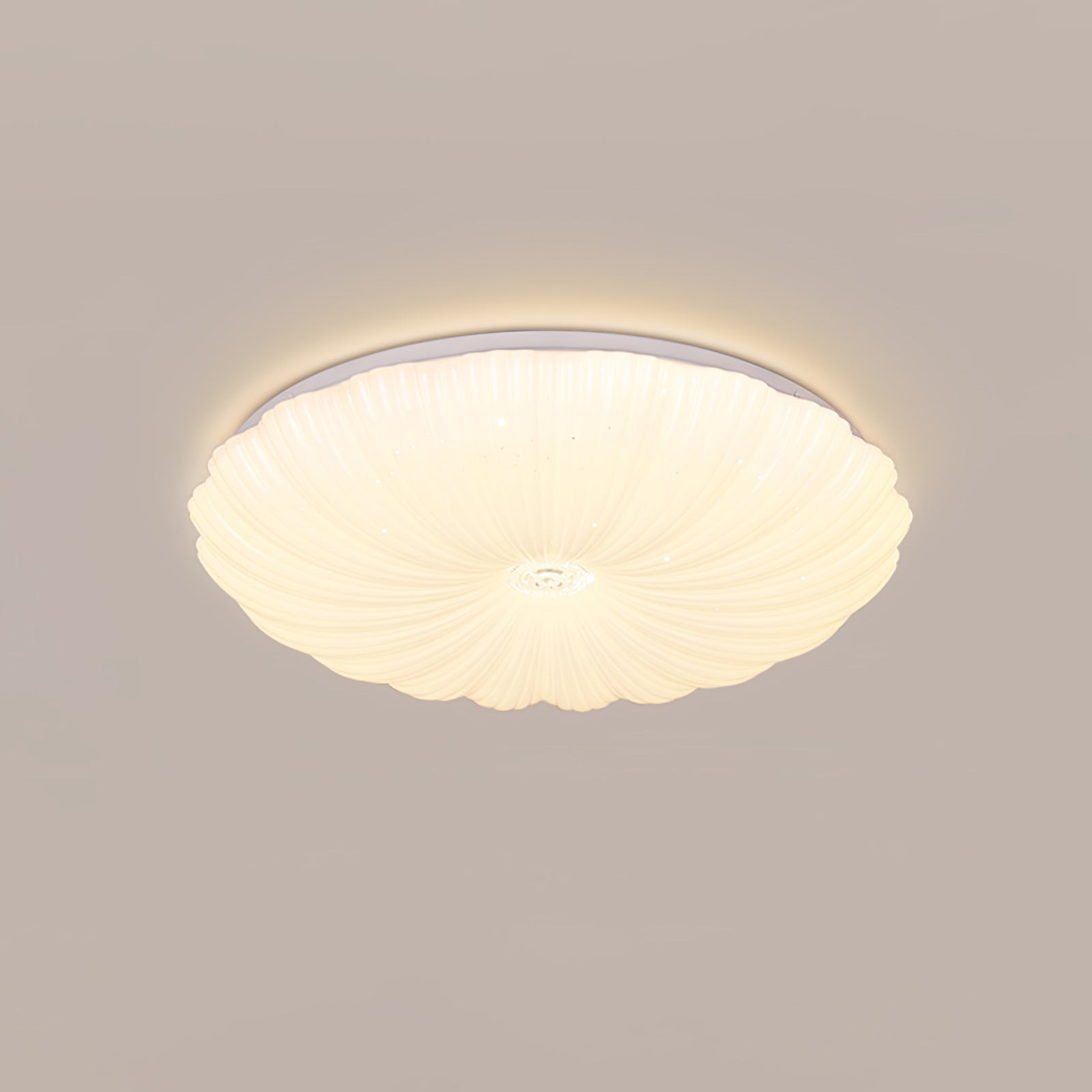 Coloria Nordic Art Shell Round Ceiling Lamp - Neutral Decor