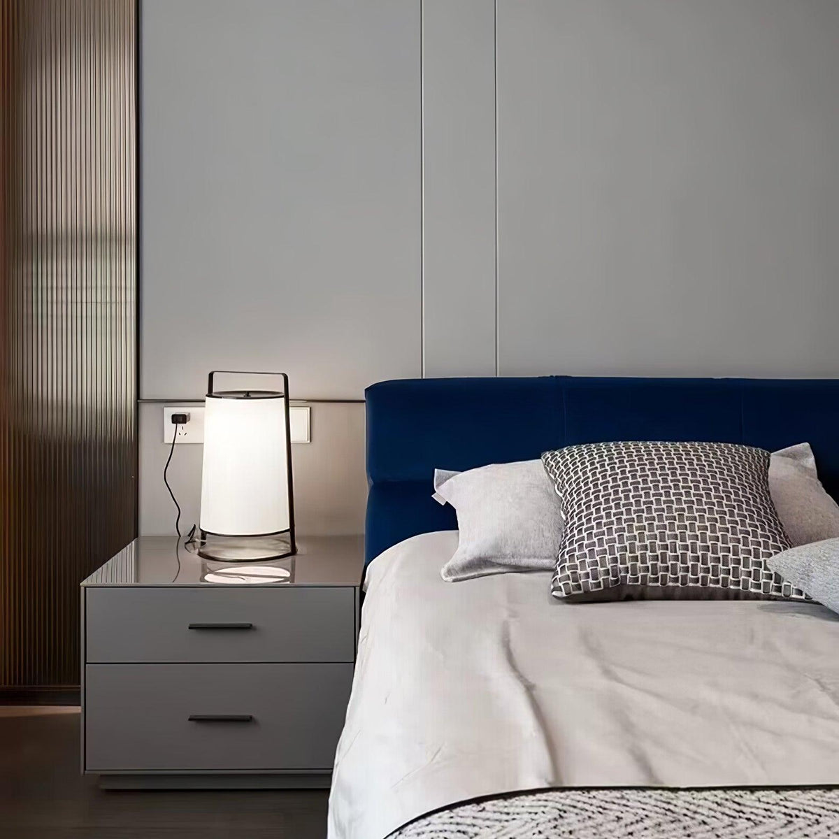 Eslinn Contemporary Floor Lamp
