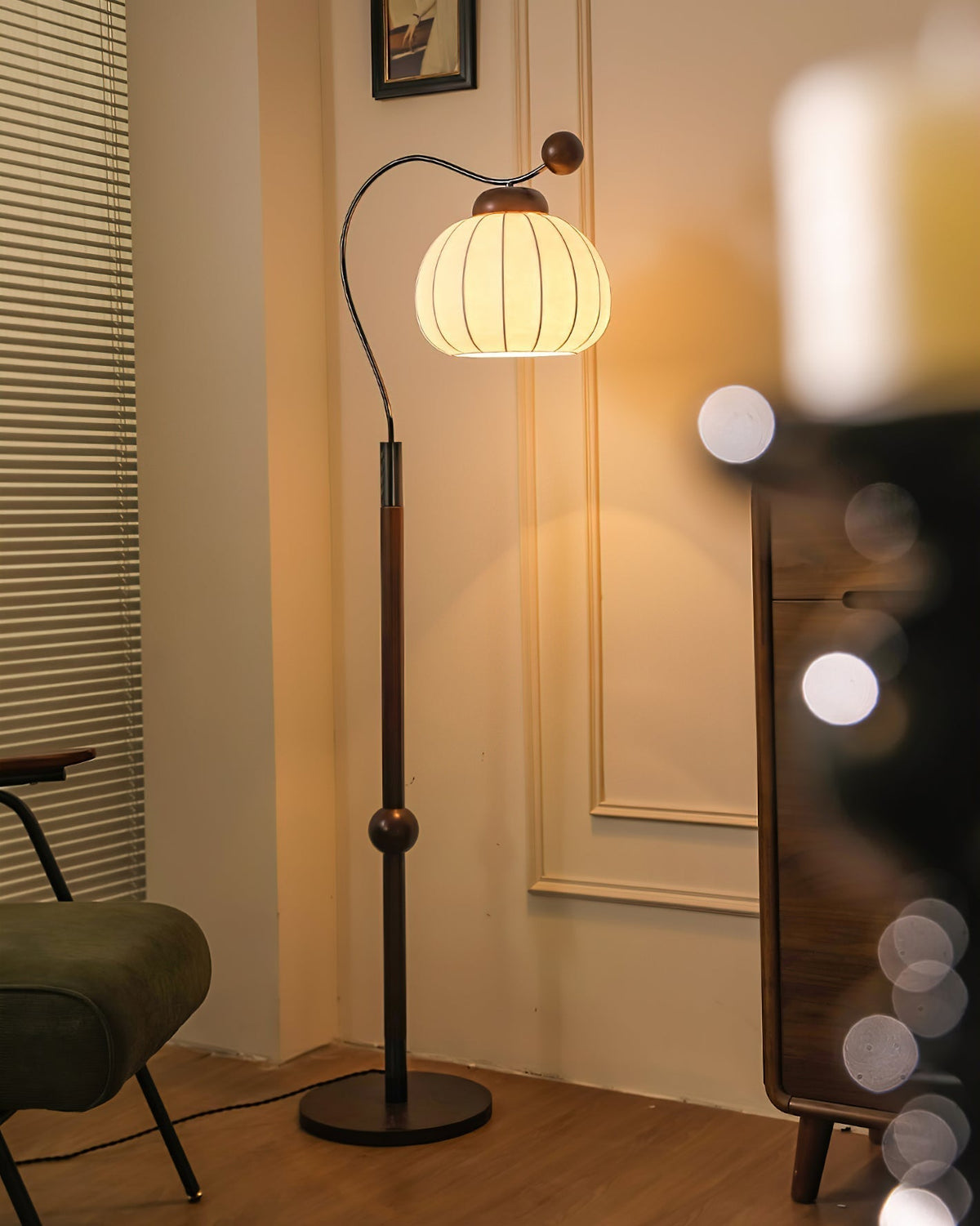Devenor Silk Wood Floor Lamp