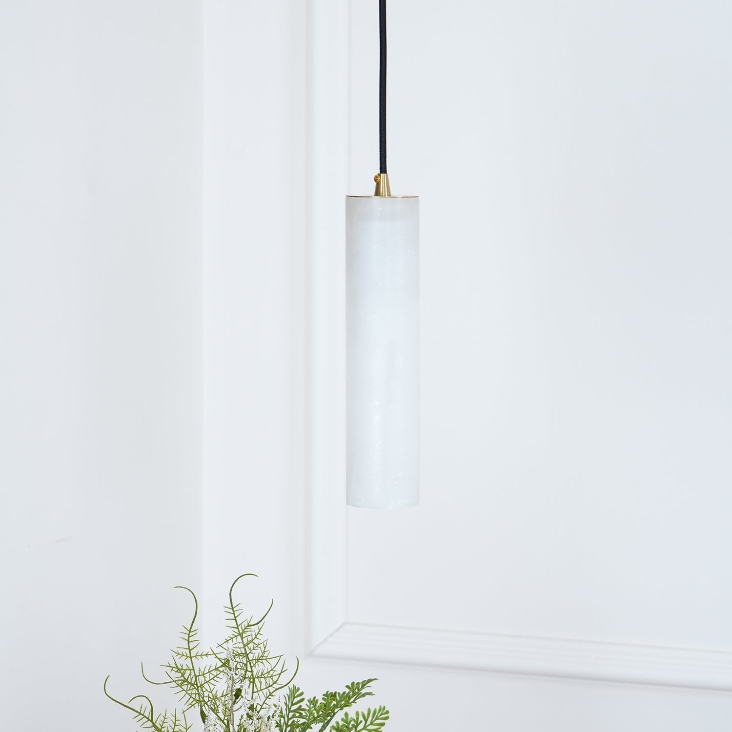 Lunexi Cluster Alabaster Pendant Light
