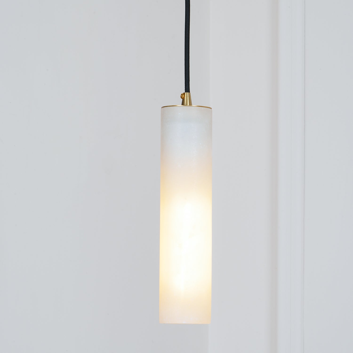 Lunexi Cluster Alabaster Pendant Light