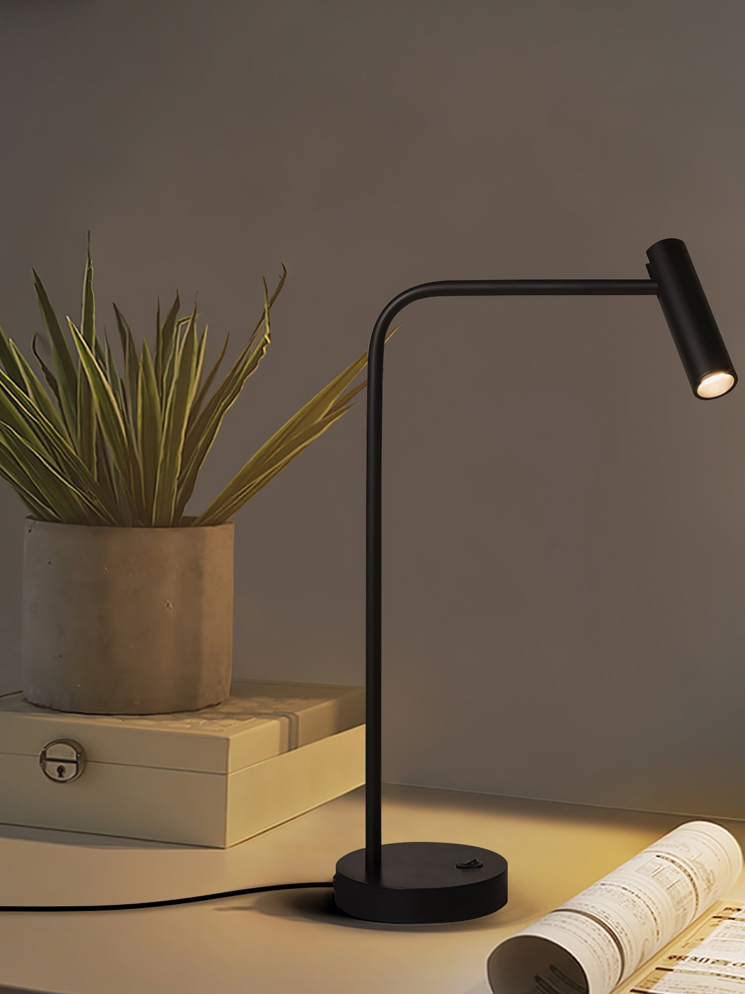 Lumice Miniamlist Table Lamp - Neutral Decor