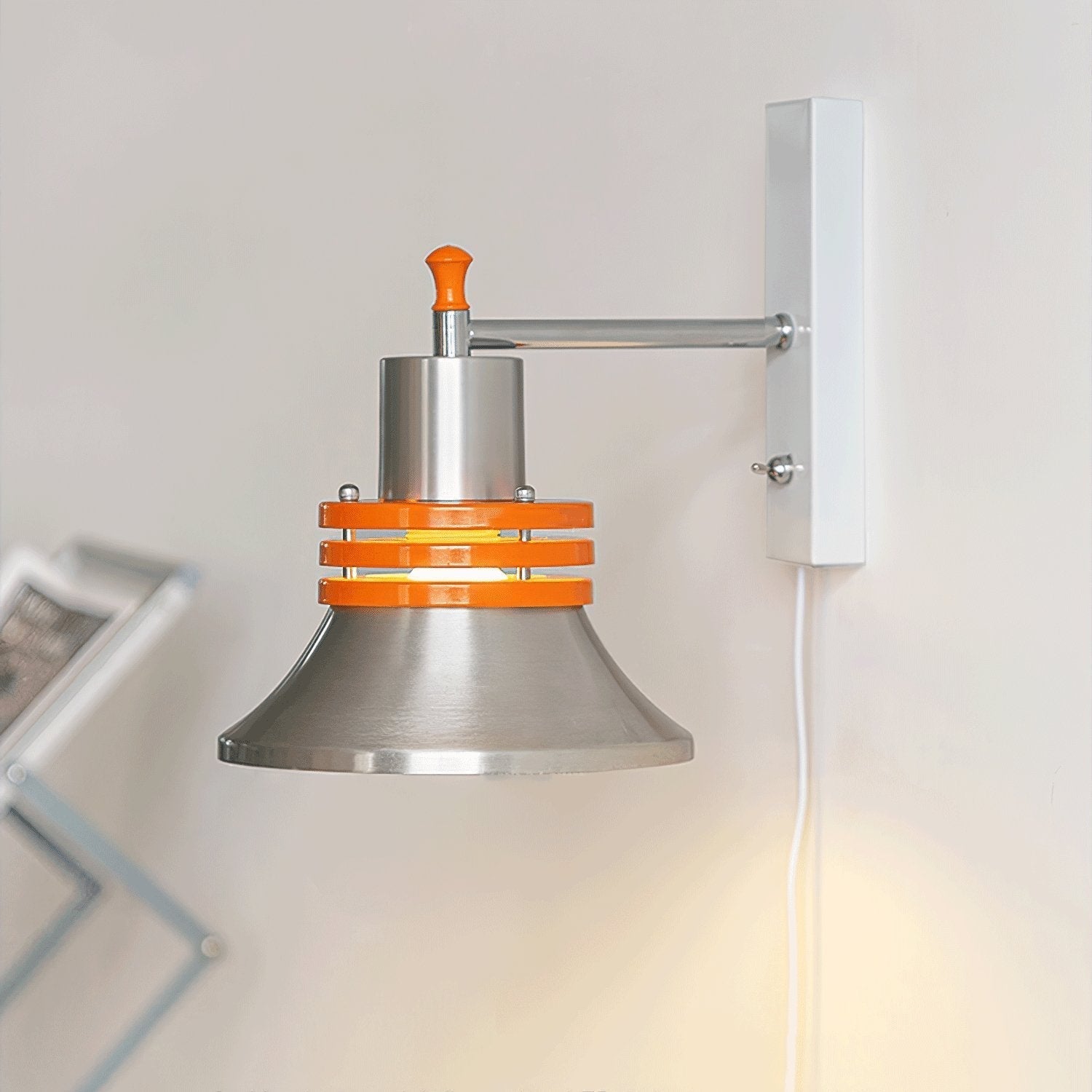 Lioriveria Minimalist Wall Lamp