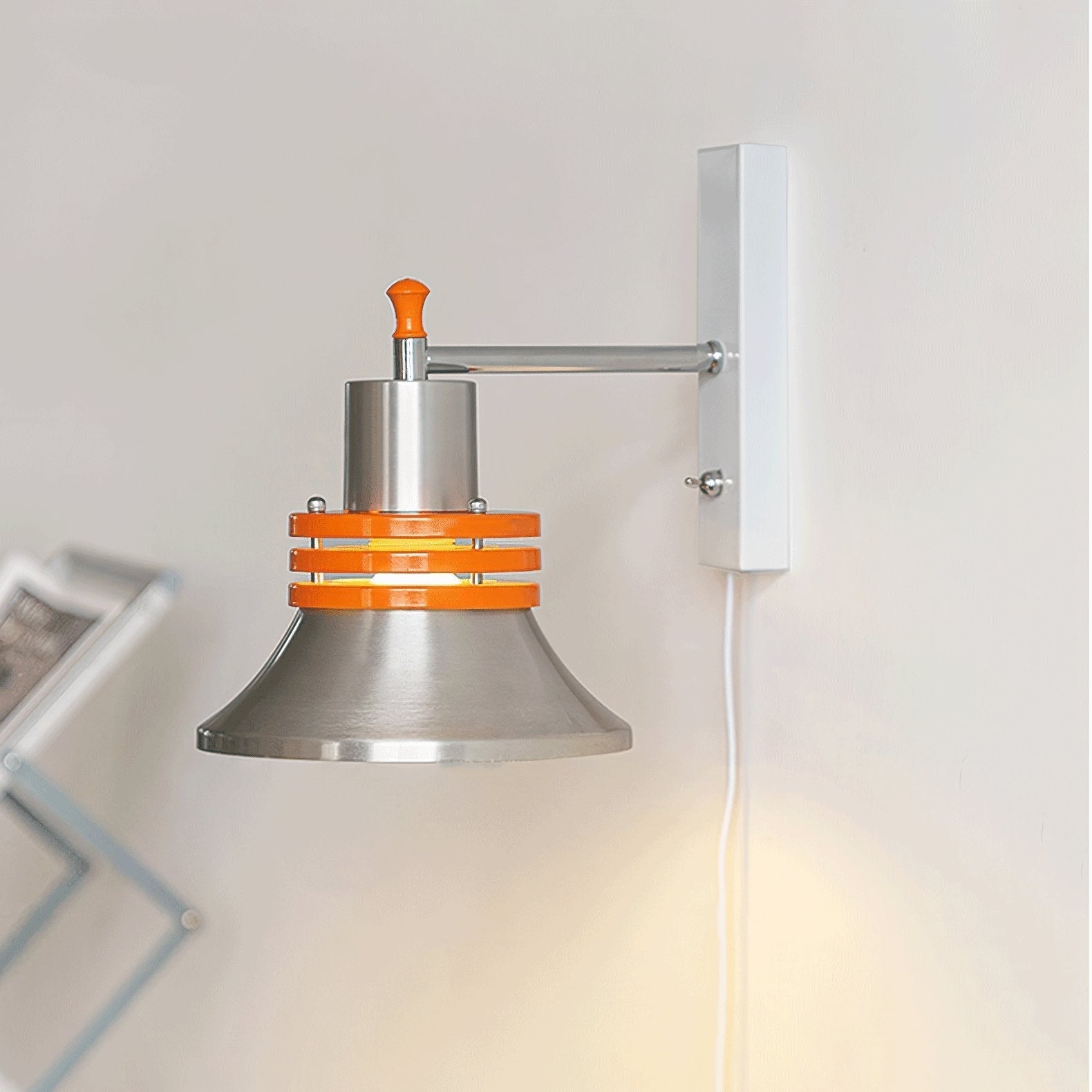 Lioriveria Minimalist Wall Lamp