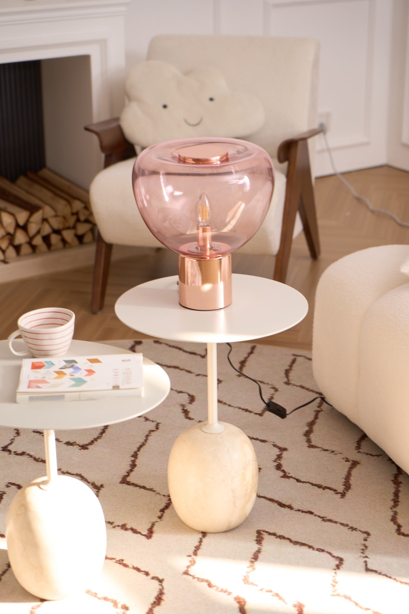 Jade Modern Table Lamp - Neutral Decor