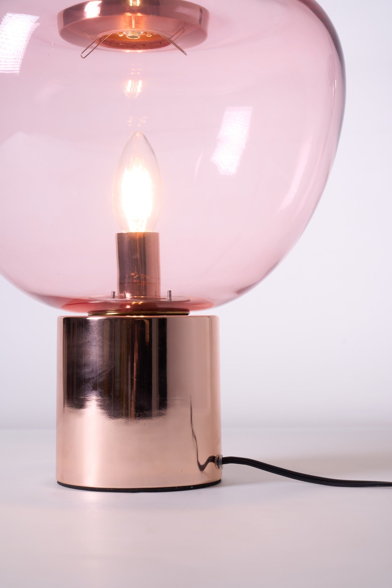 Jade Modern Table Lamp - Neutral Decor