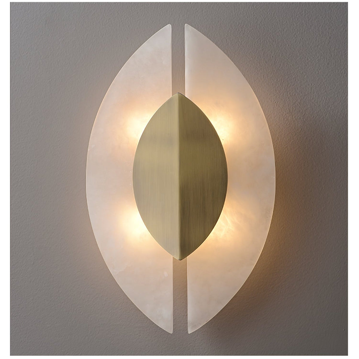 Avenanise Alabaster Wall Light