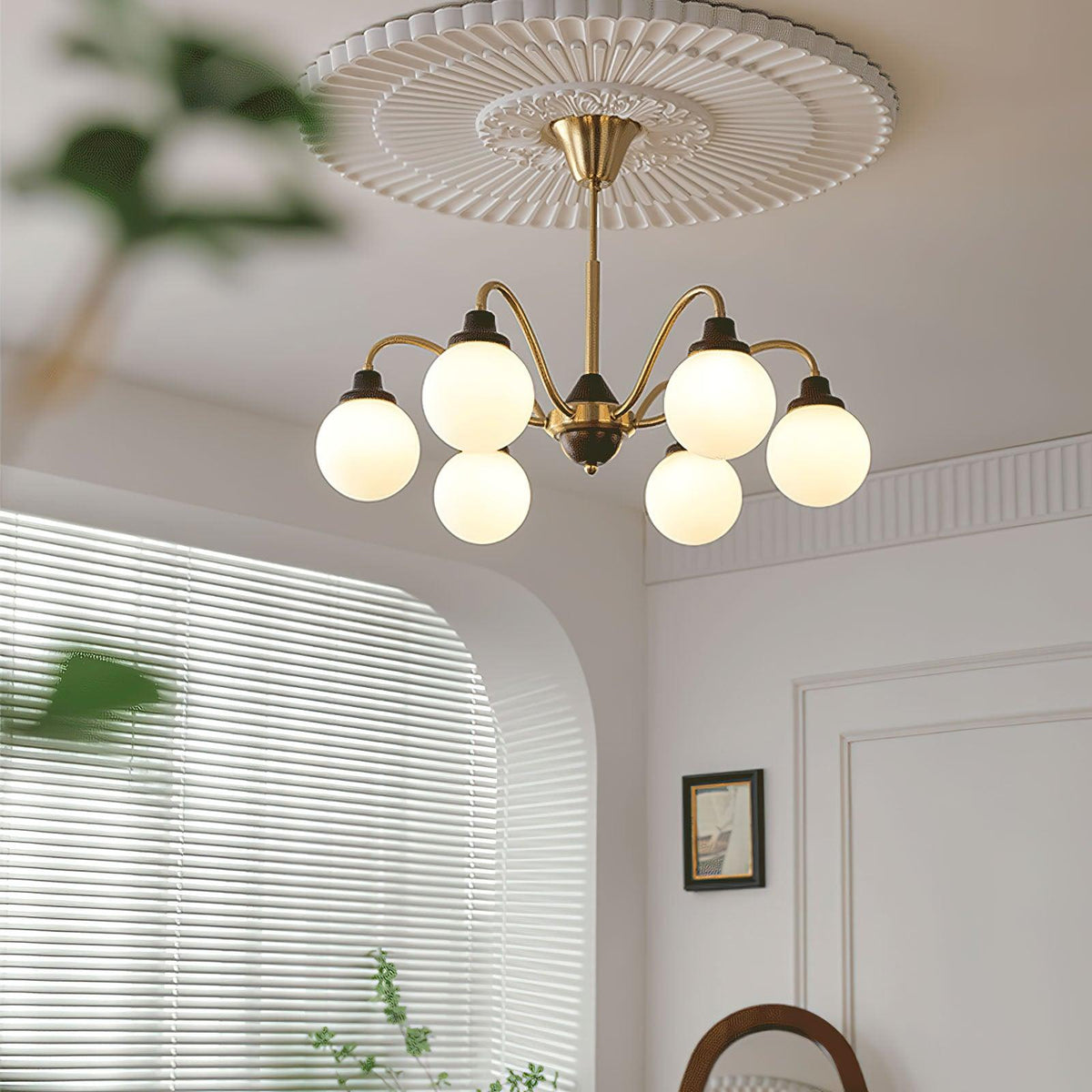 Lioranora Fashion Glass Chandelier