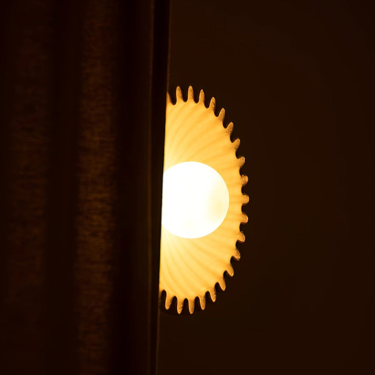 Sunray Rustic Glass Wall Lamp