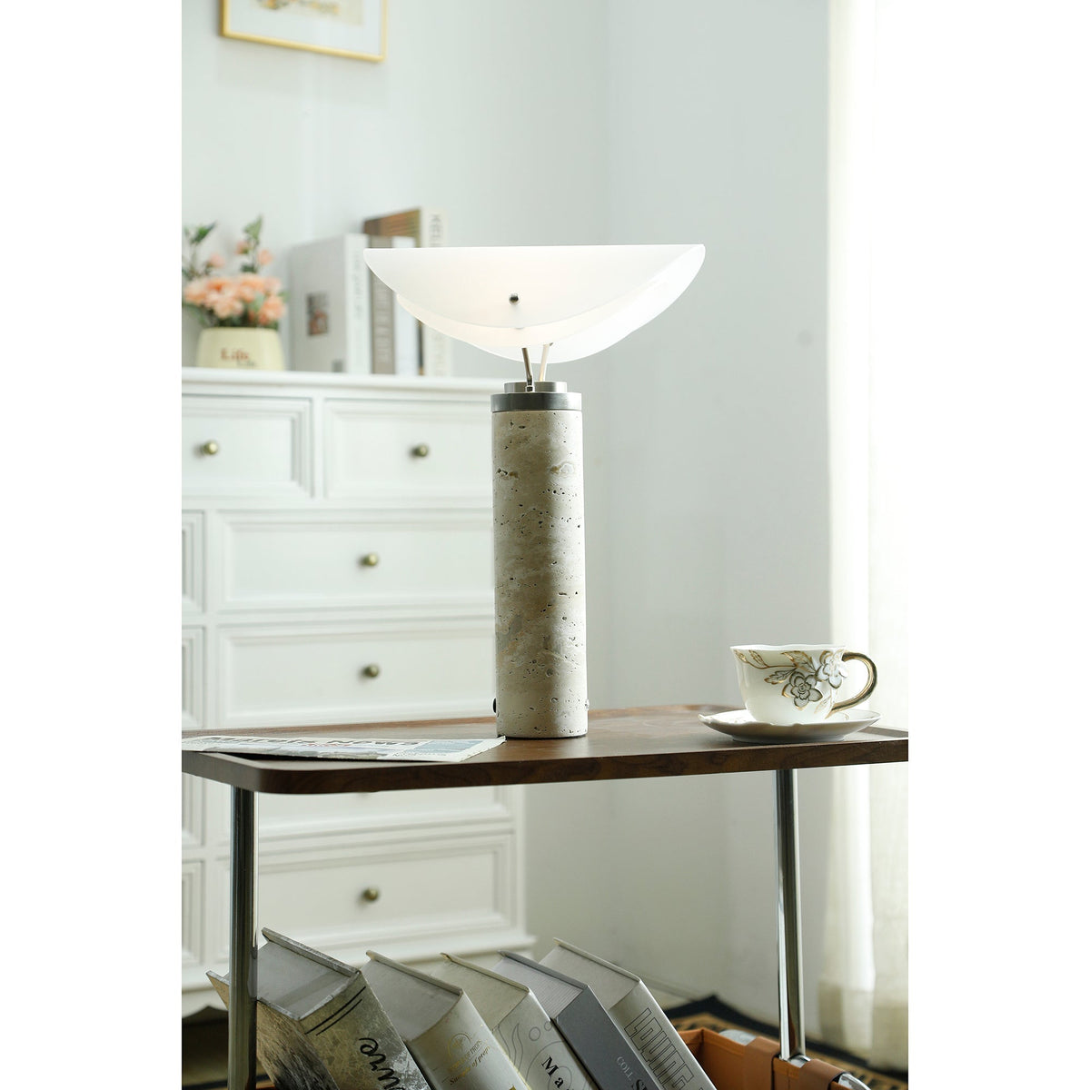 Lioraraine Table Lamp