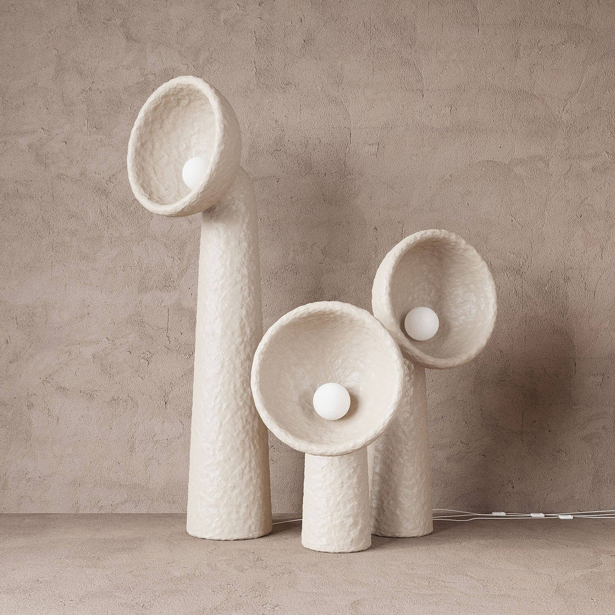 Arliris Concrete Table Lamp
